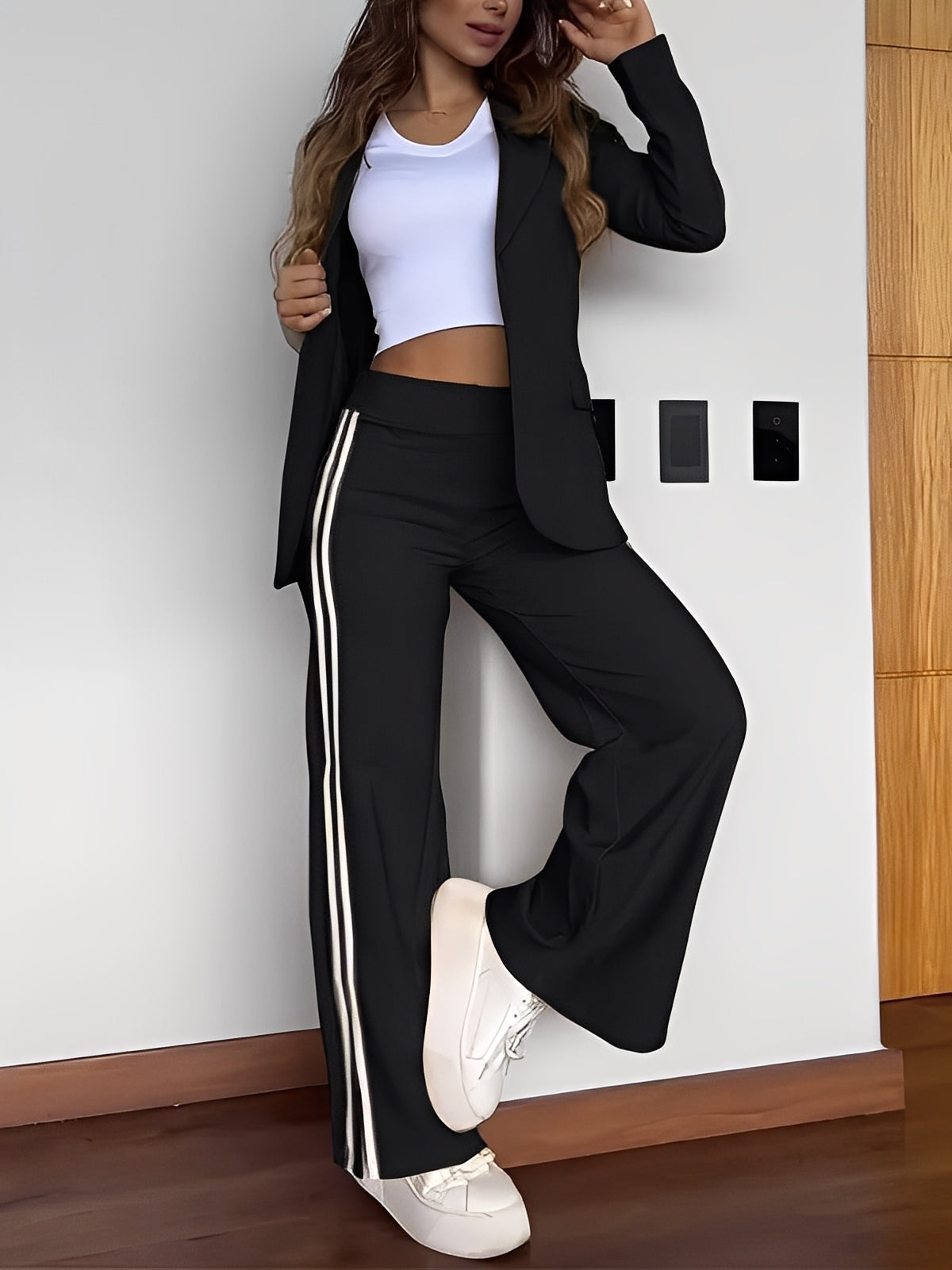 Kristina - Modny kobiecy komplet dwuczęściowy