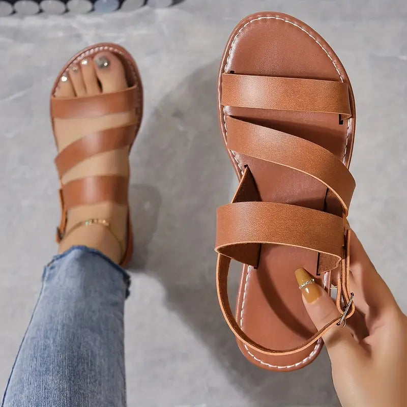 Chloe - Eleganckie sandały rzymskie z paskiem wokół kostki na plażę