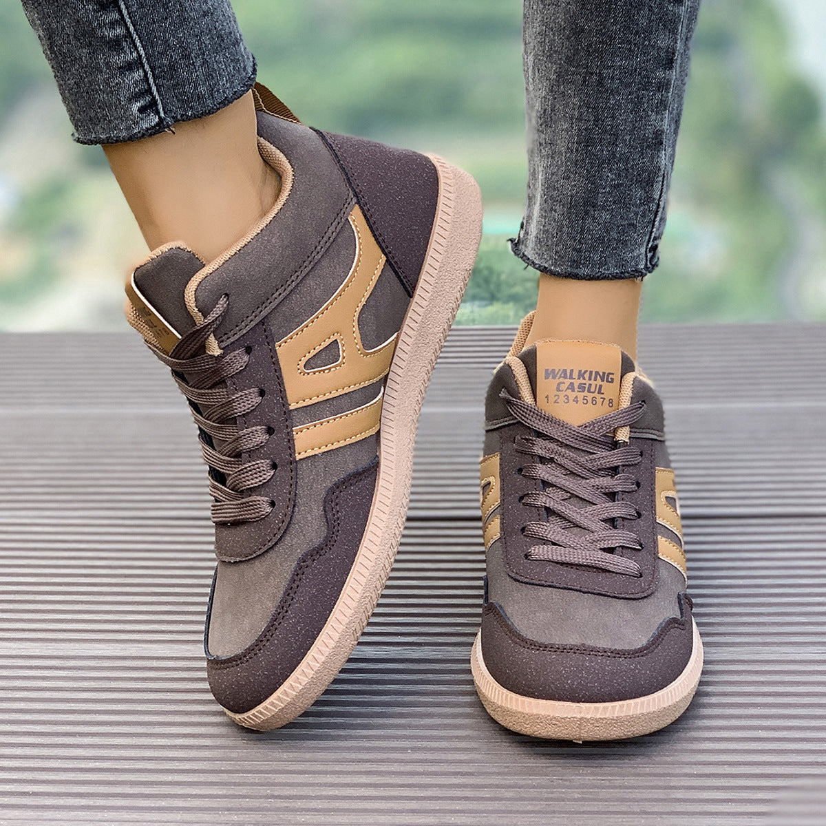 Griselda - Stylowe damskie płaskie buty sportowe