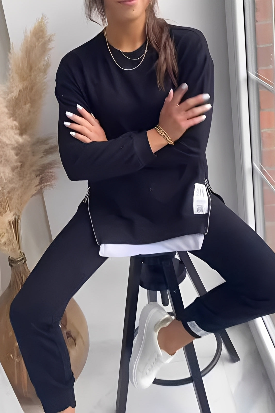 Kristine - Kobiecy zestaw z luźną bluzą i spodniami