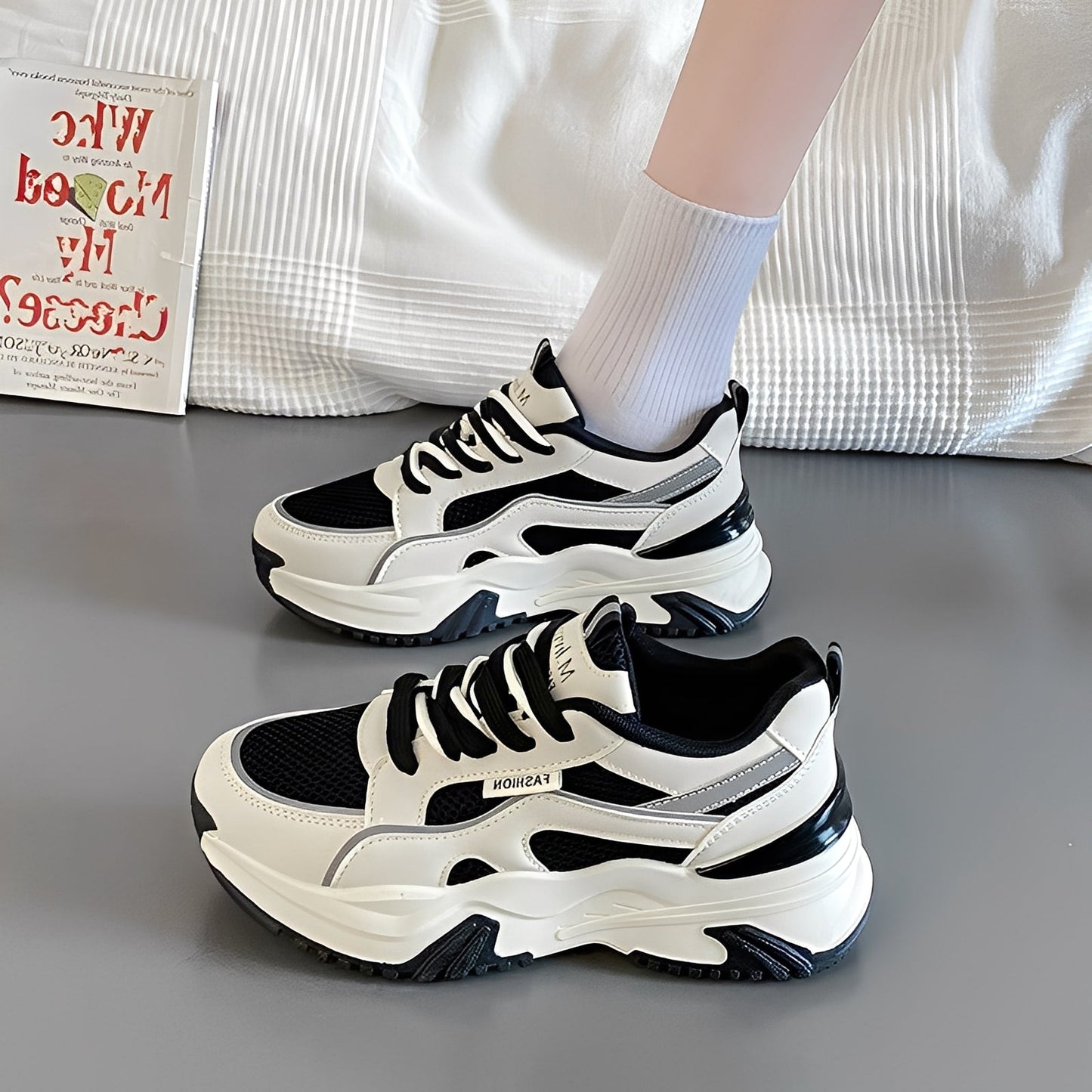 Sophie - Eleganckie damskie sneakersy z grubą podeszwą