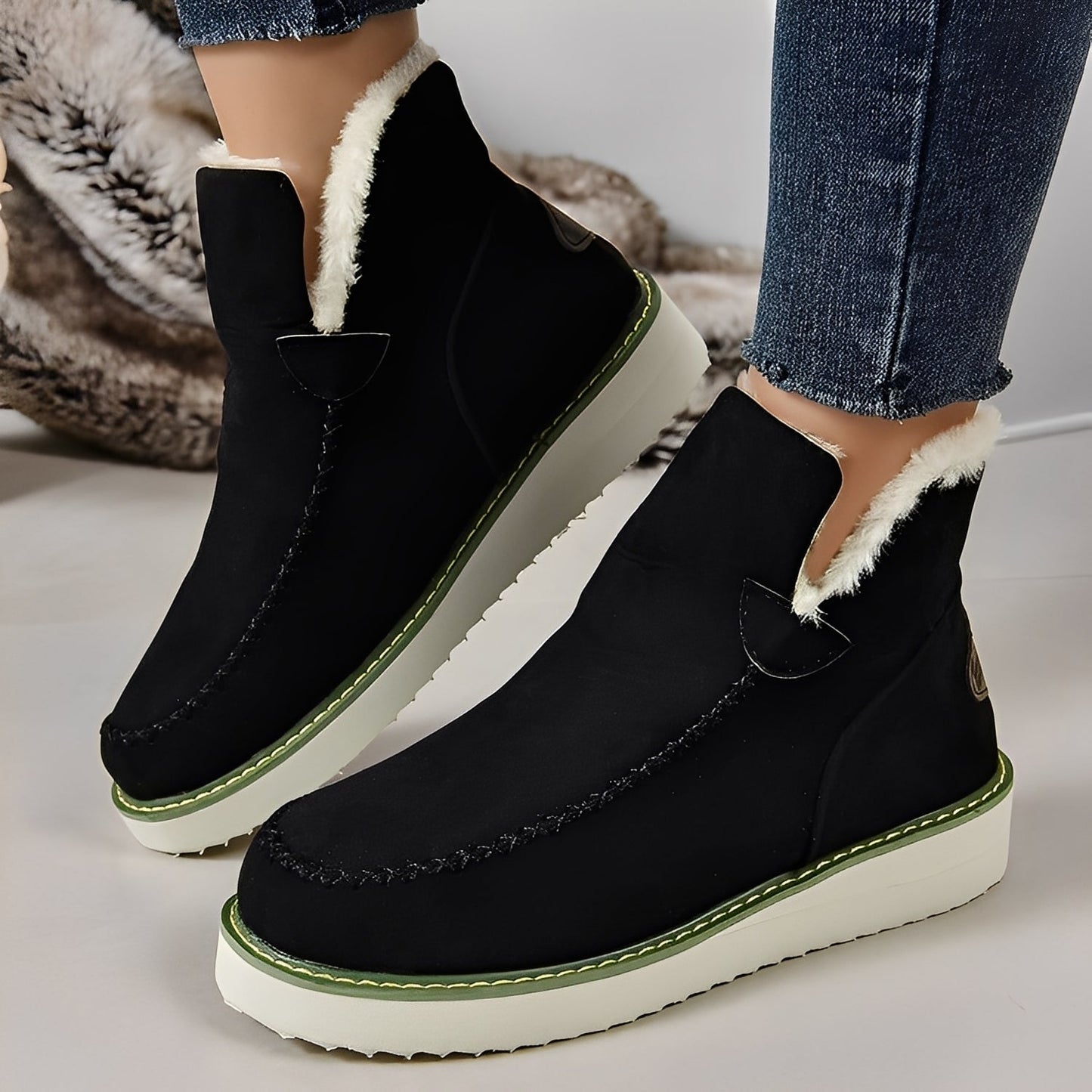 Ashlee - Kobiece ciepłe zimowe buty na koturnie