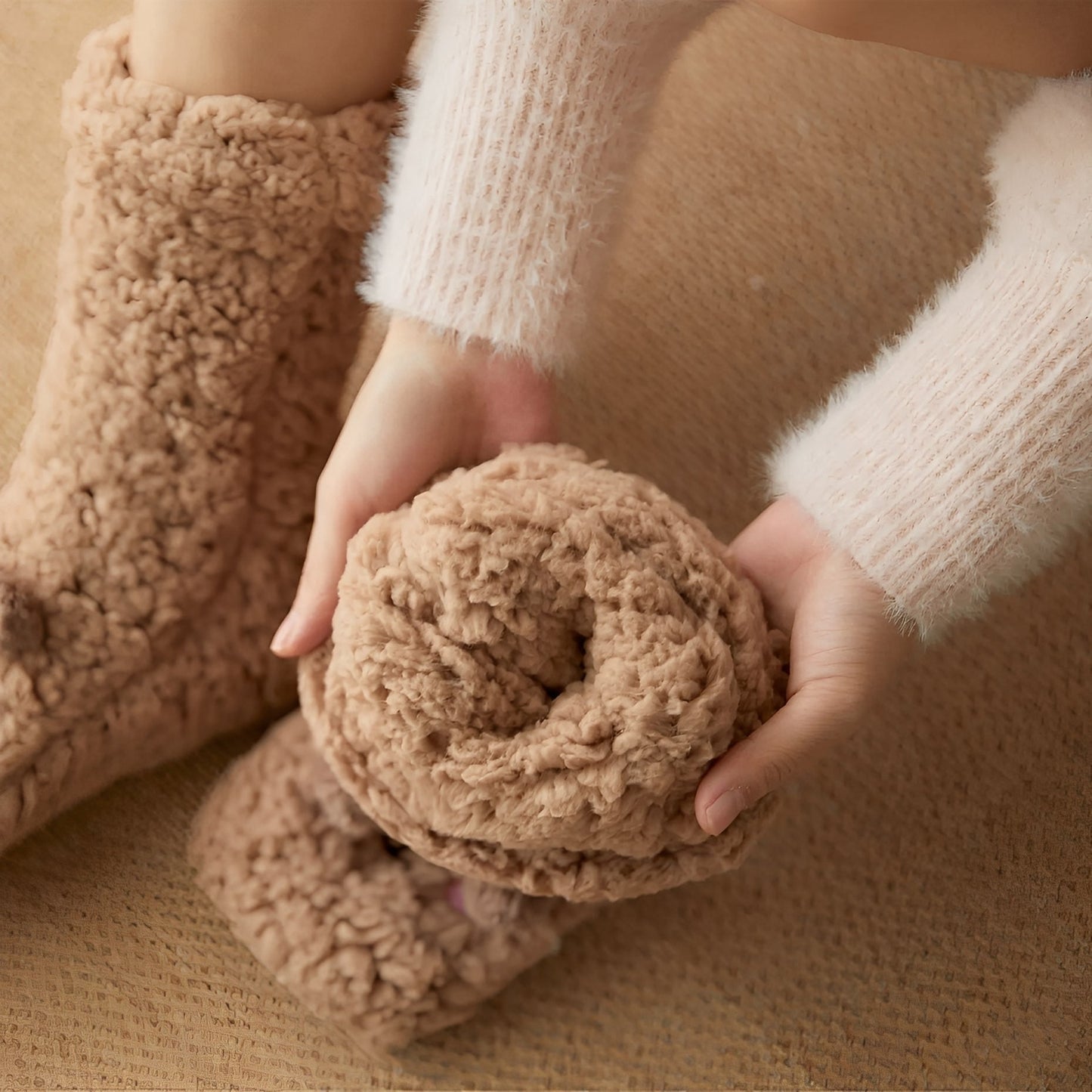 Caelie - Eleganckie, urocze, grube skarpety Fleece dla kobiet