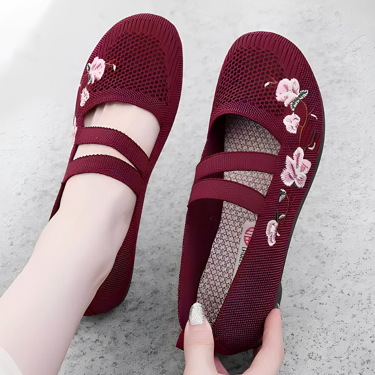 Jazmin - Luźne, oddychające buty z haftem dla kobiet