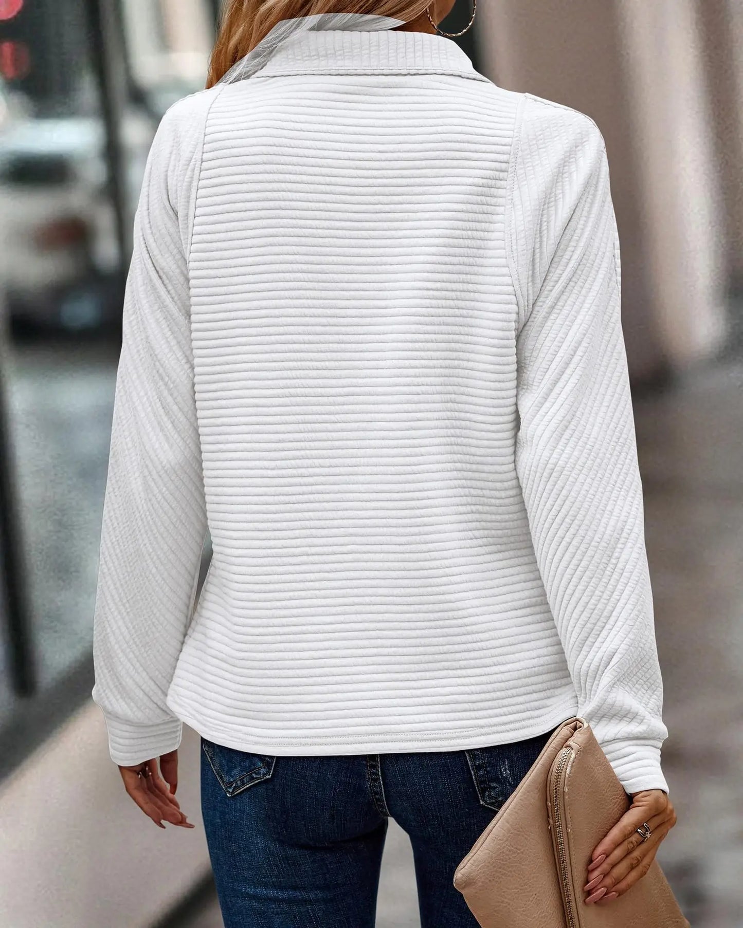 Vina – Elegancki sweter z połowym zamkiem