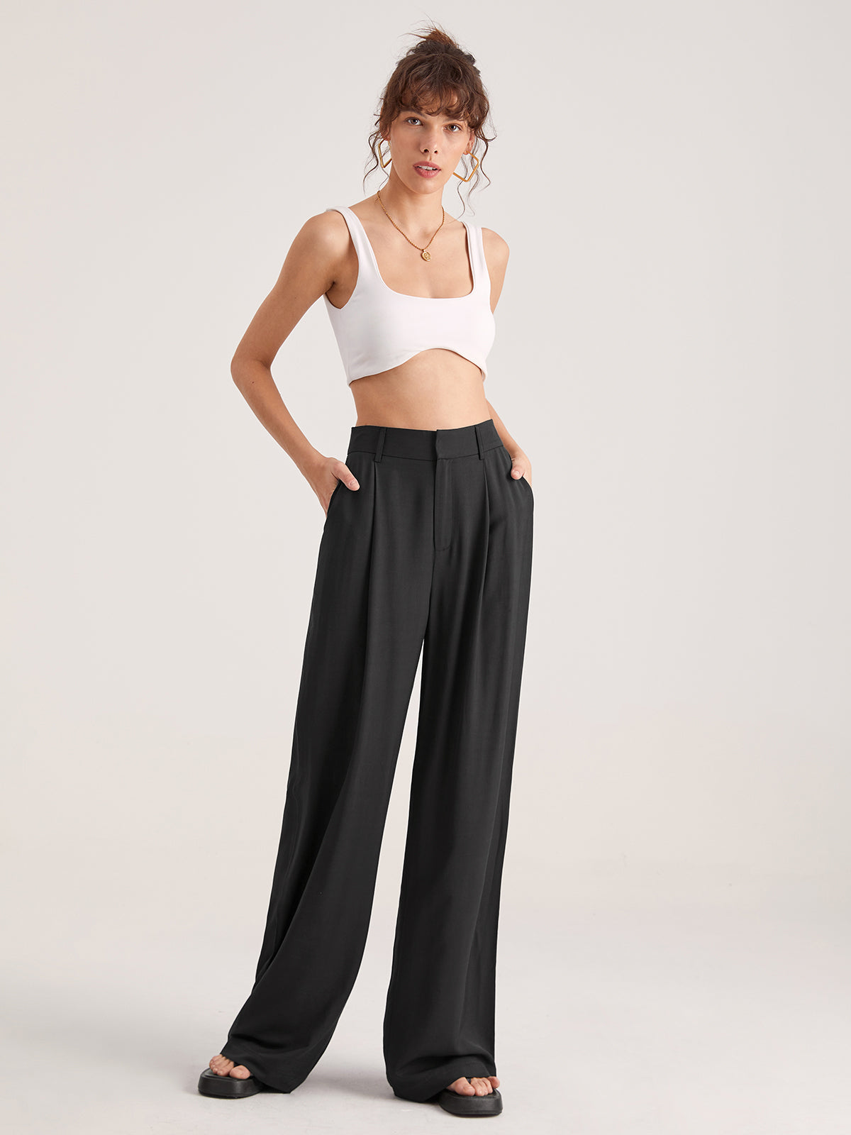 Nadia – Faltvorderhose z wysokim stanem