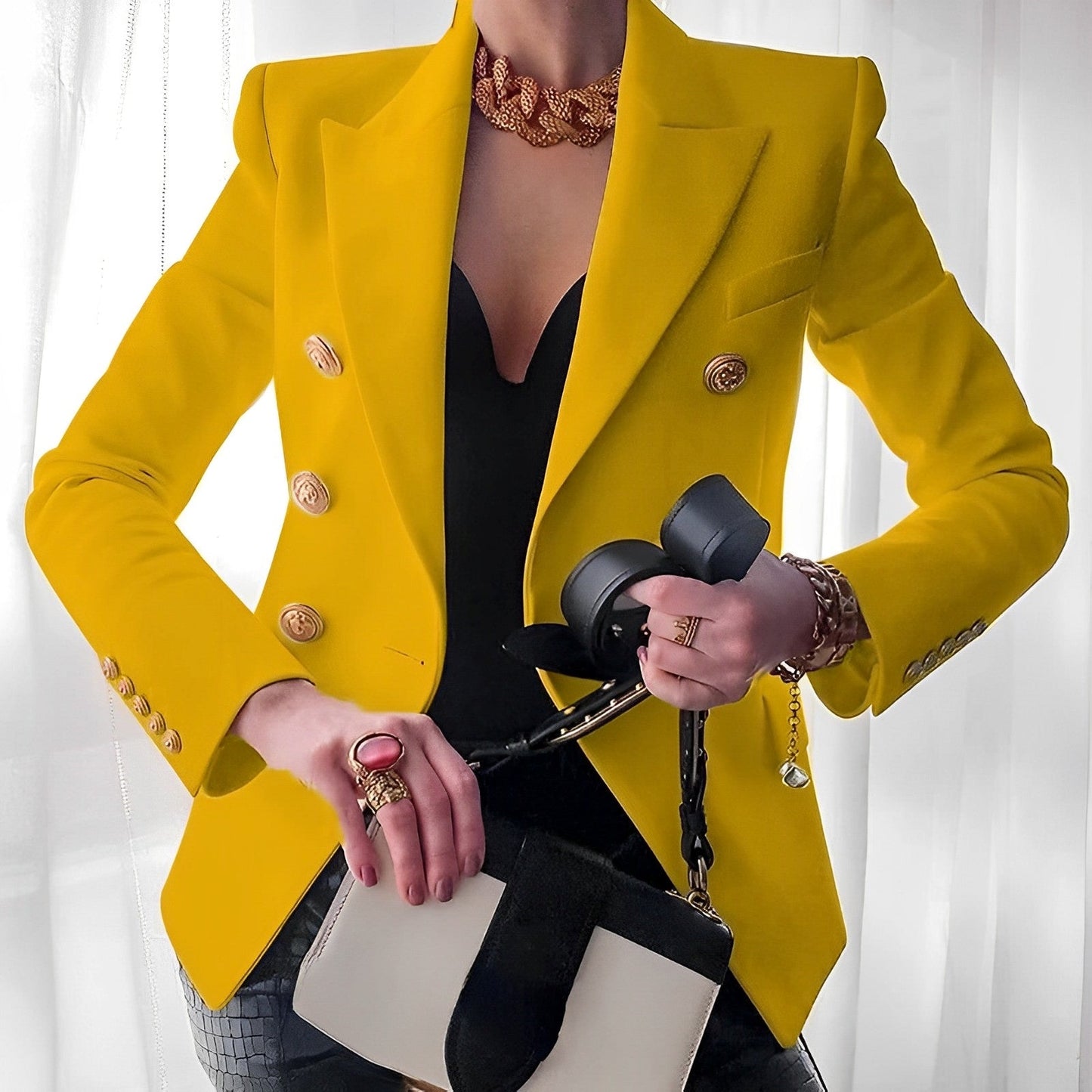Dianna – Szykowna marynarka podkreślająca kobiecą elegancję