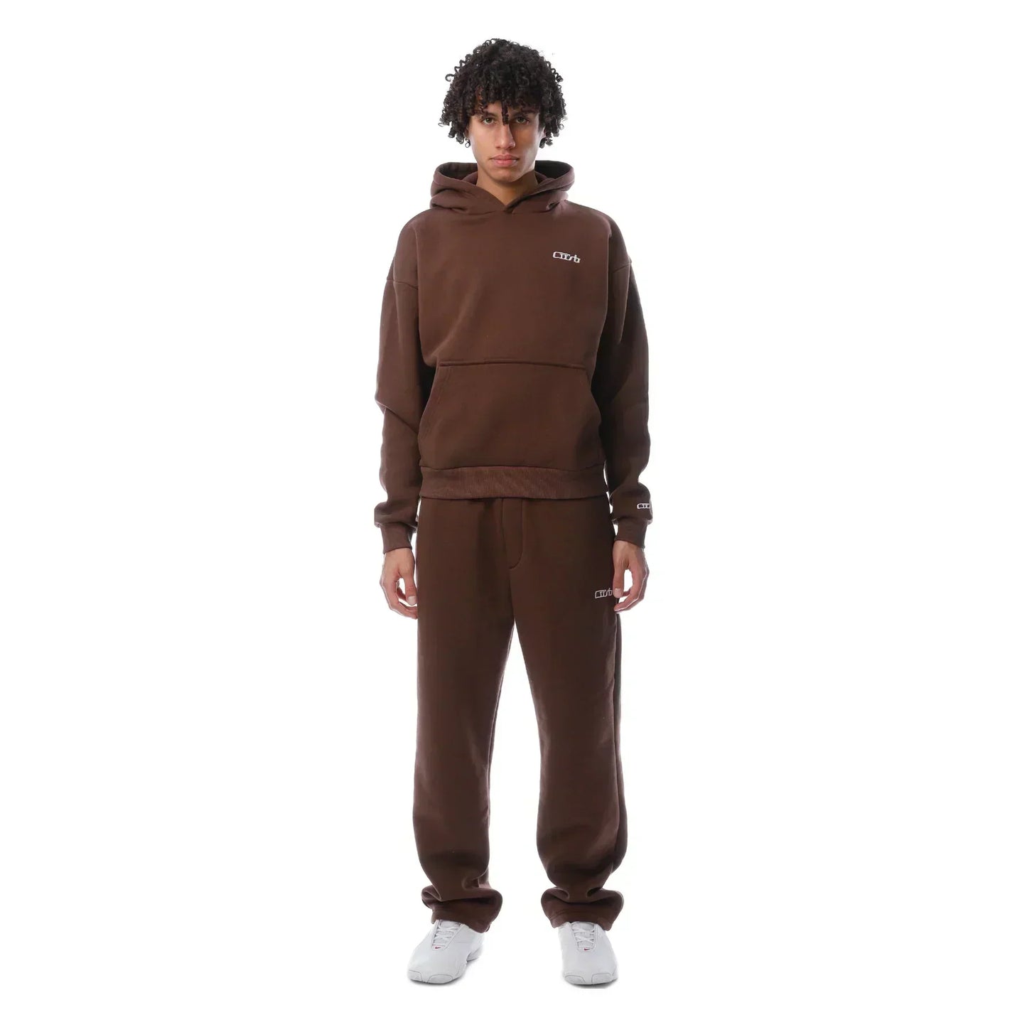 Jonas – Luźny dres w nowoczesnym stylu