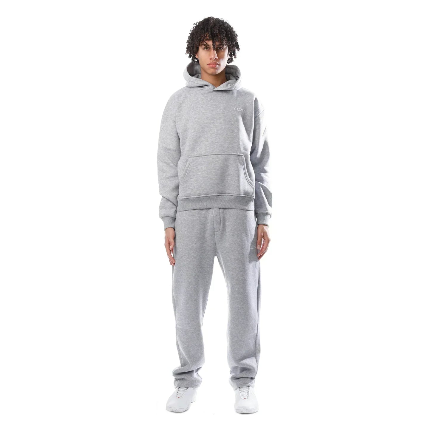Jonas – Luźny dres w nowoczesnym stylu