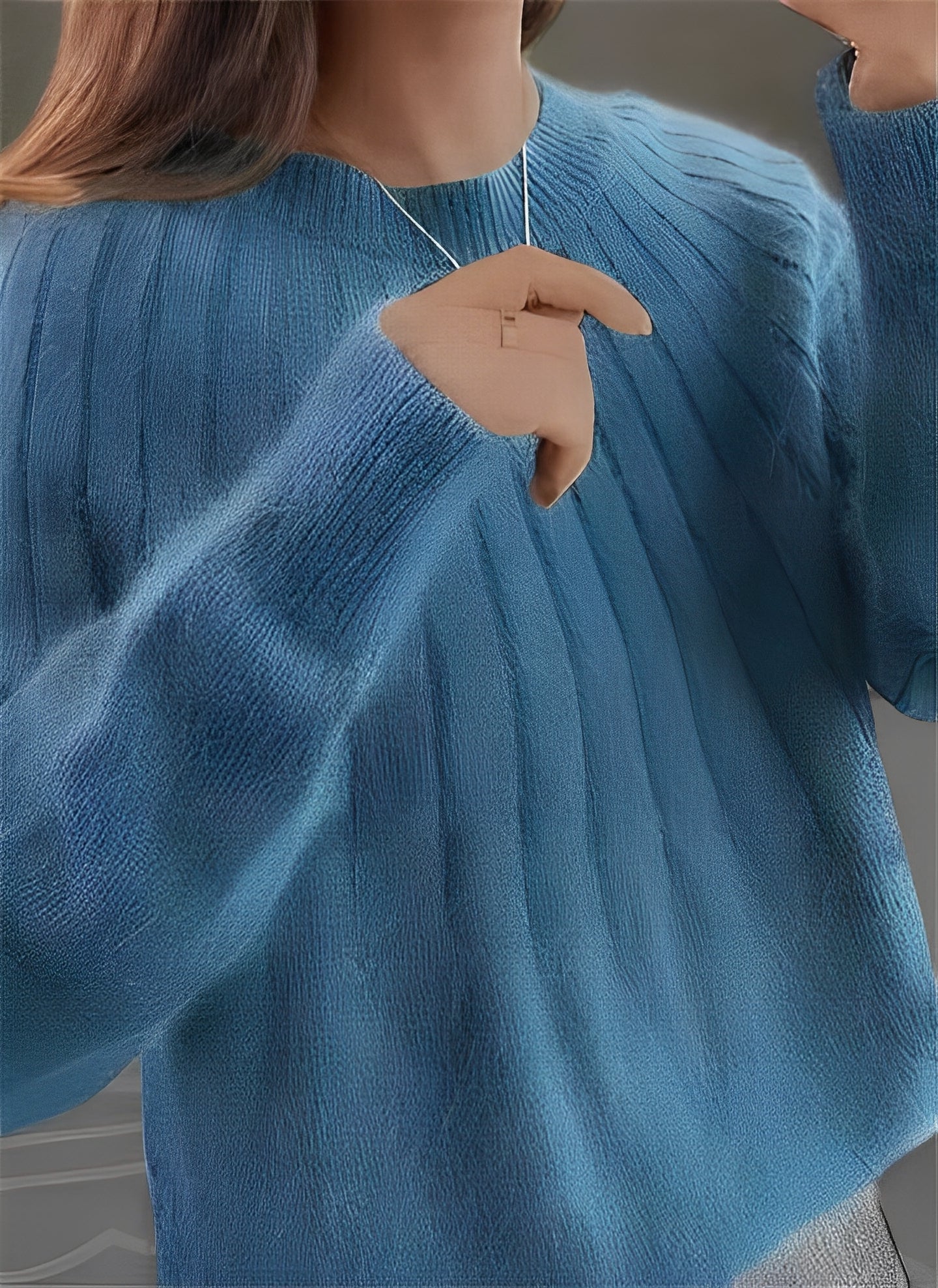 Cornelia - Luźny, kaszmirowy sweter damski