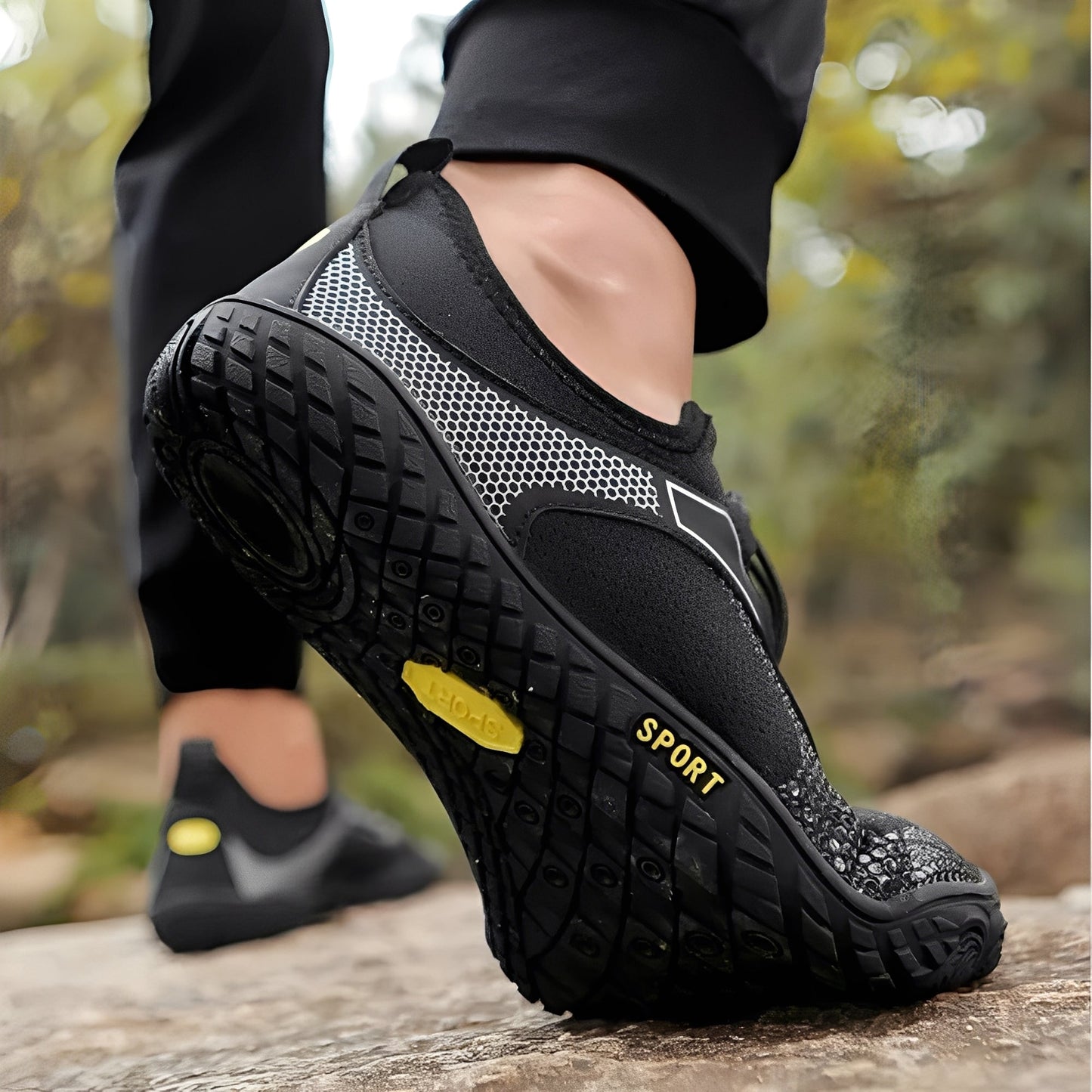 Garnet - Lekkie sportowe buty dla mężczyzn na zewnątrz
