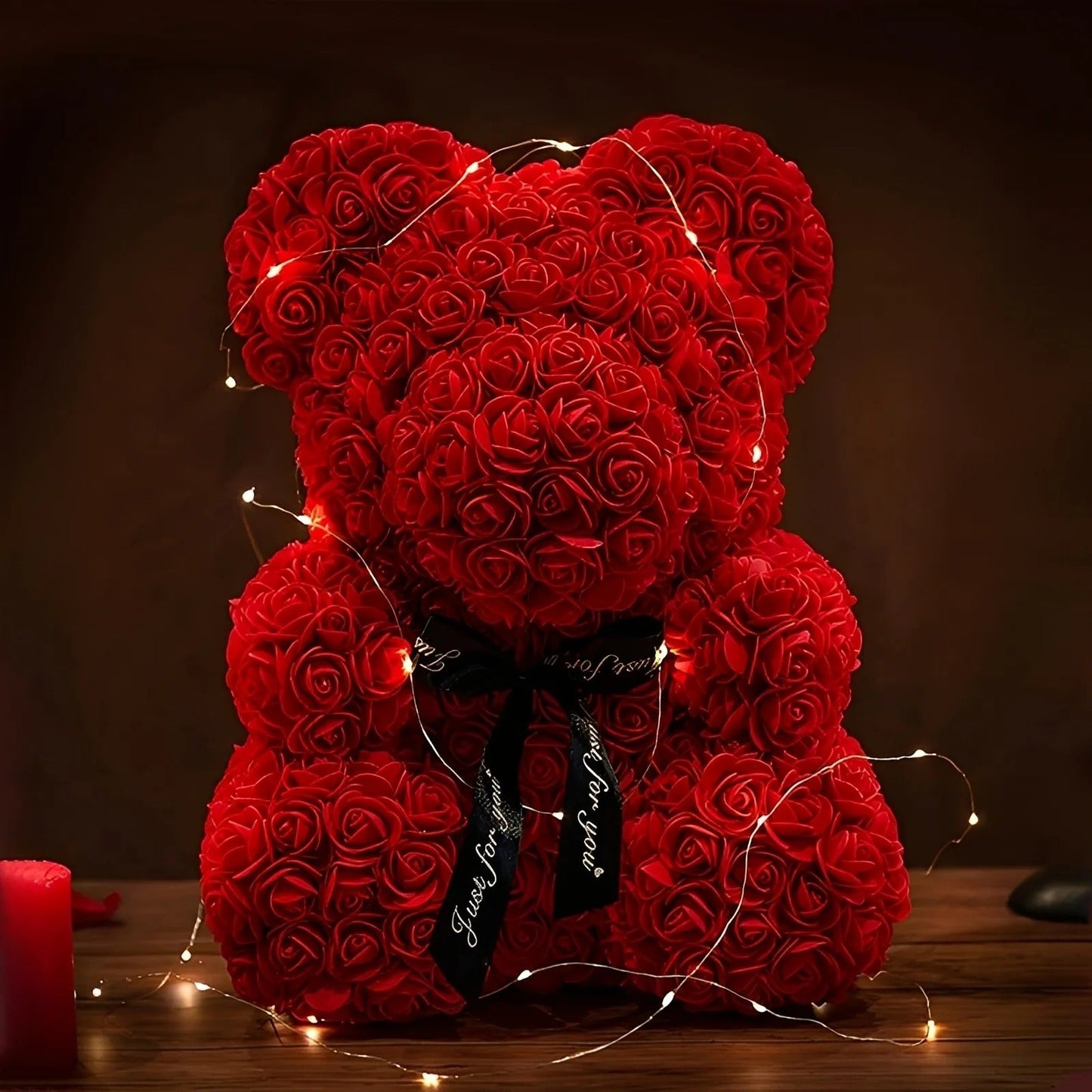 Teddie - Miś z Róż z LED-owym Pudełkiem na Walentynki