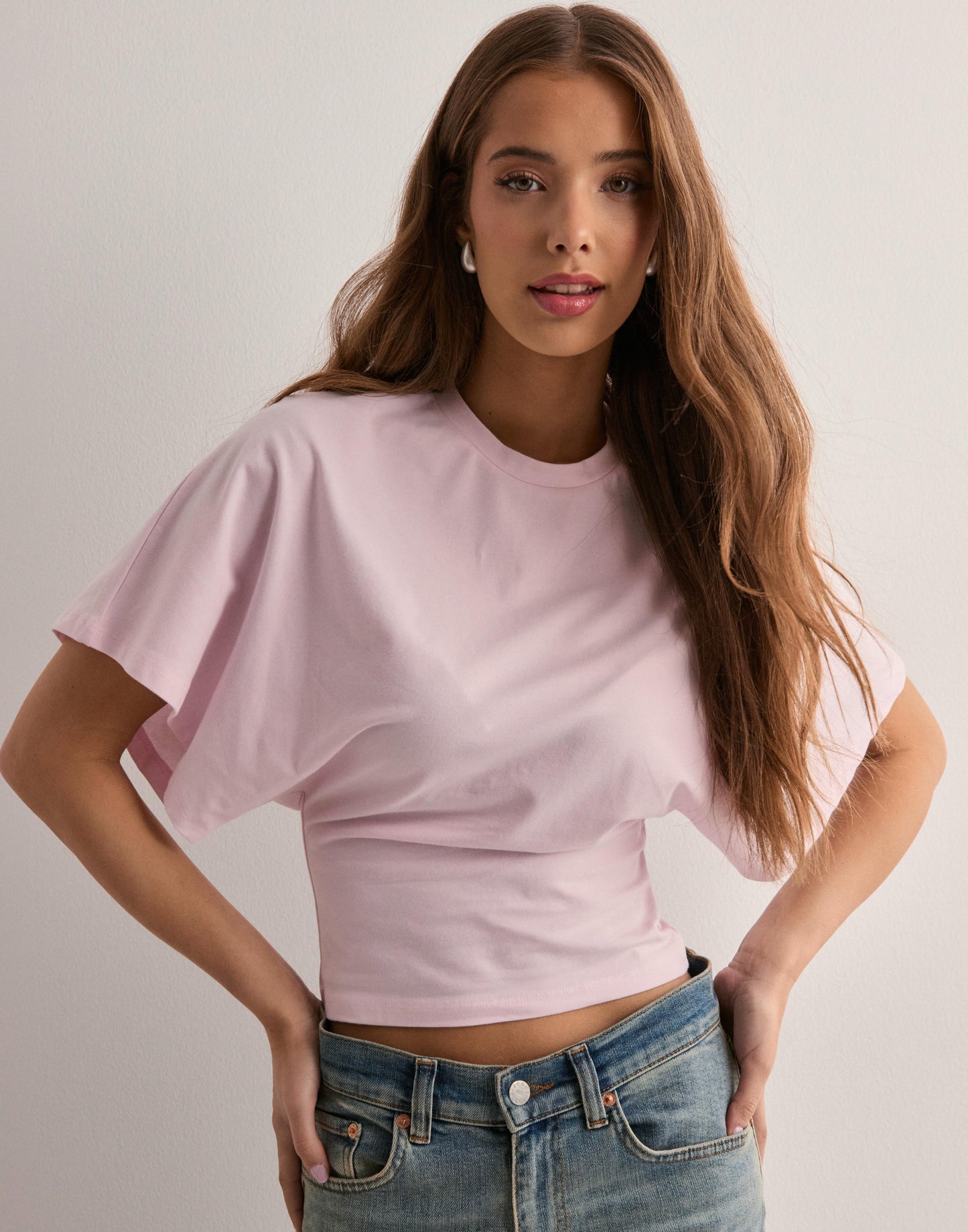 Leonie – Wygodny Top z Elastycznym Pasem