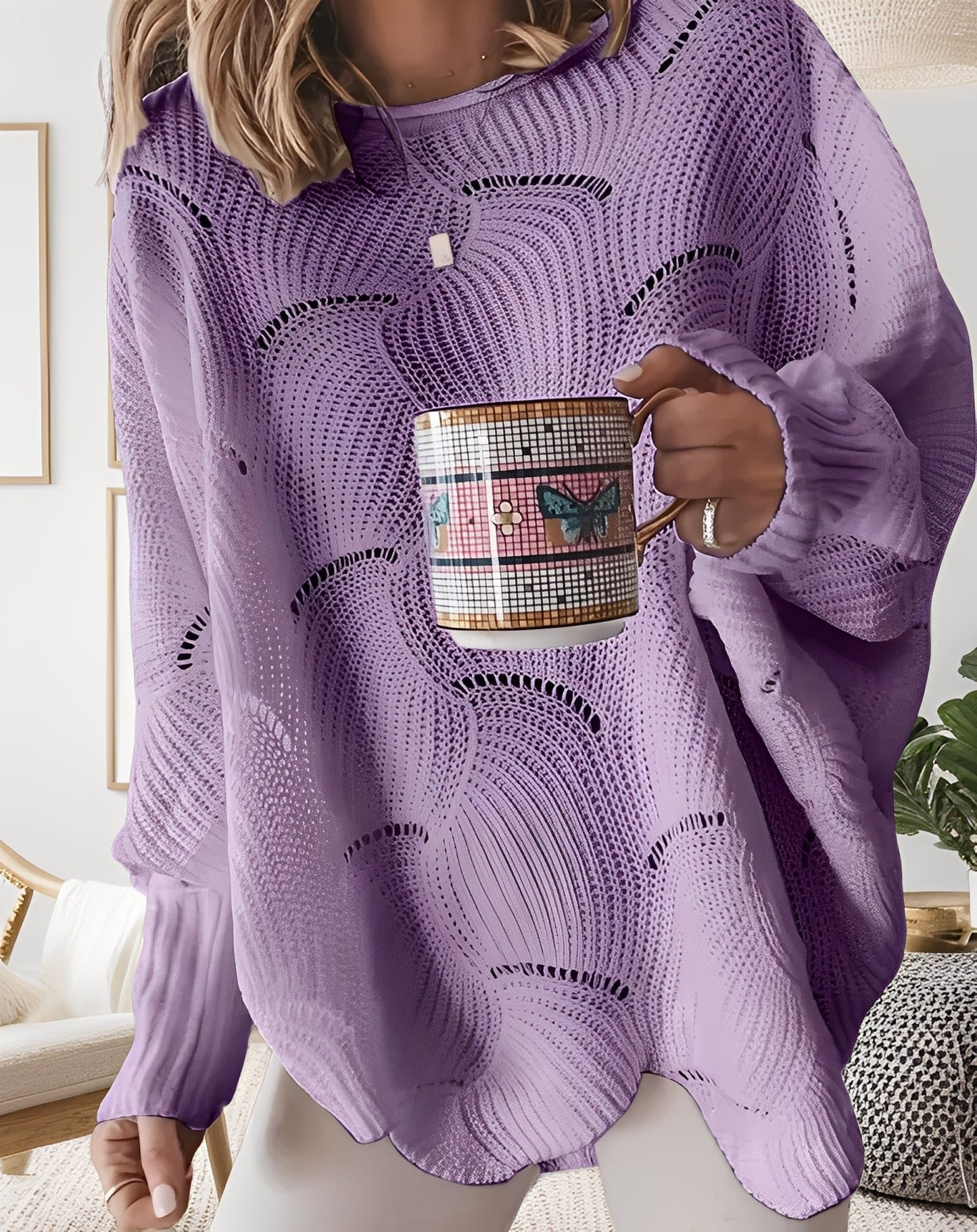 Kassandra - Modny, wycięty damski sweterek