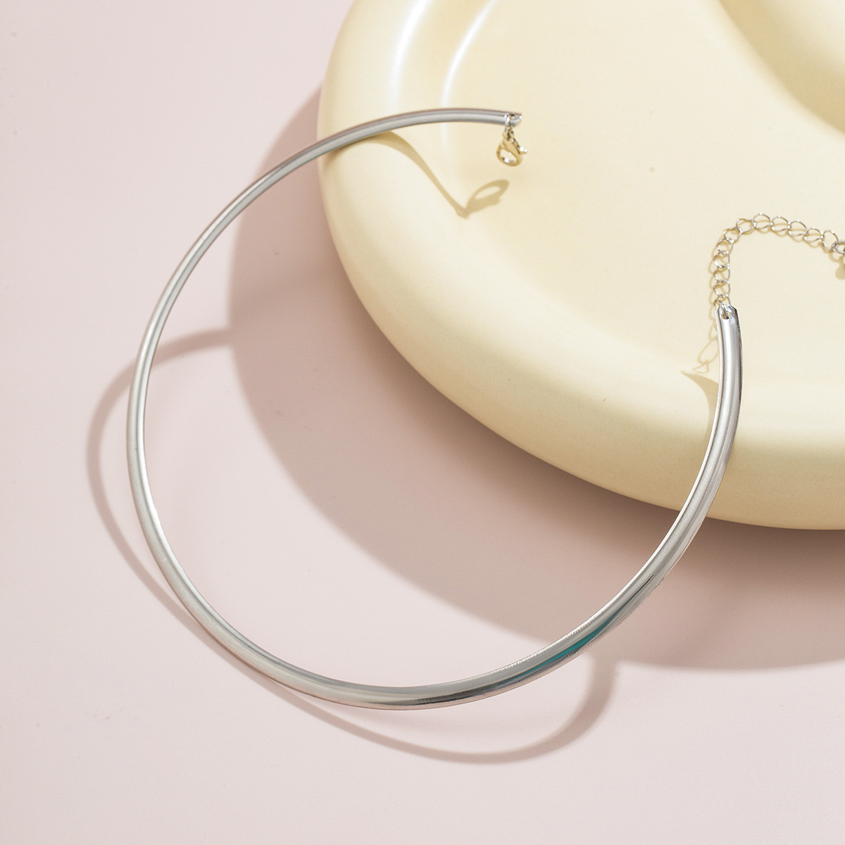 Naszyjnik Clavícula Ring - Delikatny Choker z Pierścionkiem
