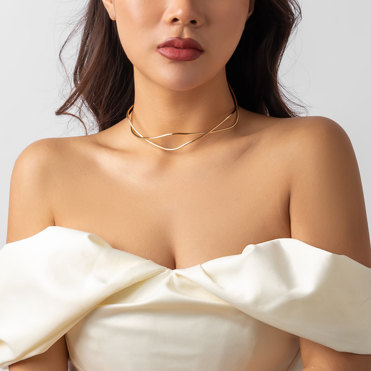 Spleciony Naszyjnik - Nowoczesny Choker