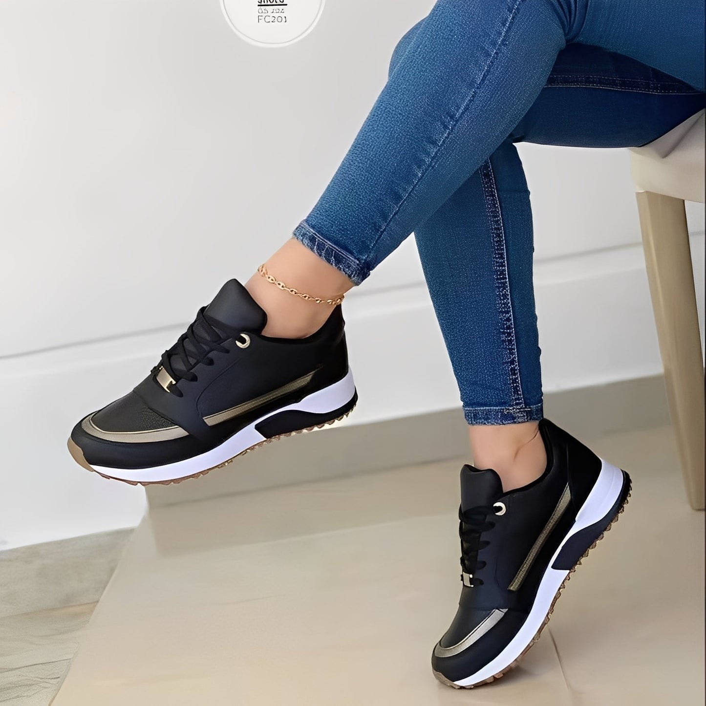 Xanthia - Stylowe płaskie buty sportowe dla kobiet