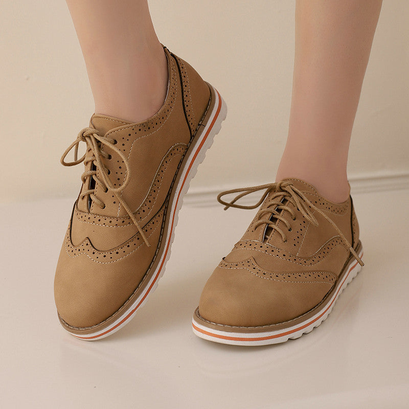 Gemma - Luźne damskie buty Derby z zamszu