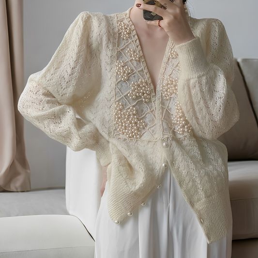 Jolie - Elegancki sweter z ozdobnymi guzikami