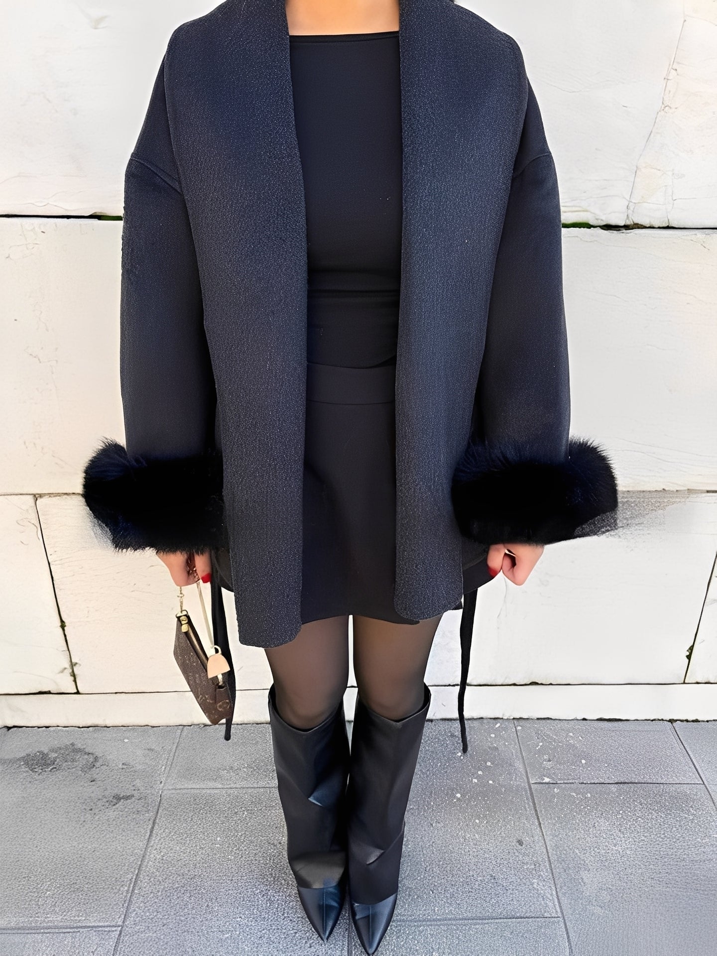 Armani - Luksusowy, stylowy płaszcz z futrem dla kobiet