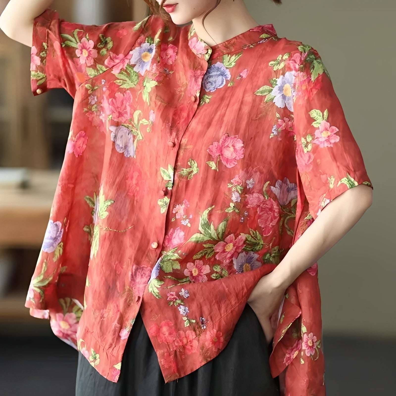 Alana - Stylowa bluzka z półrękawami dla kobiet