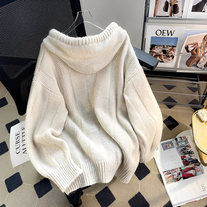 Haylee - Luźny damski sweter z kapturem i guzikami
