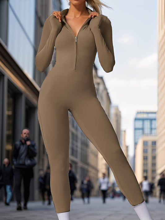 Thea - Body with a fitted Slim-Fit cut with a zipper for women