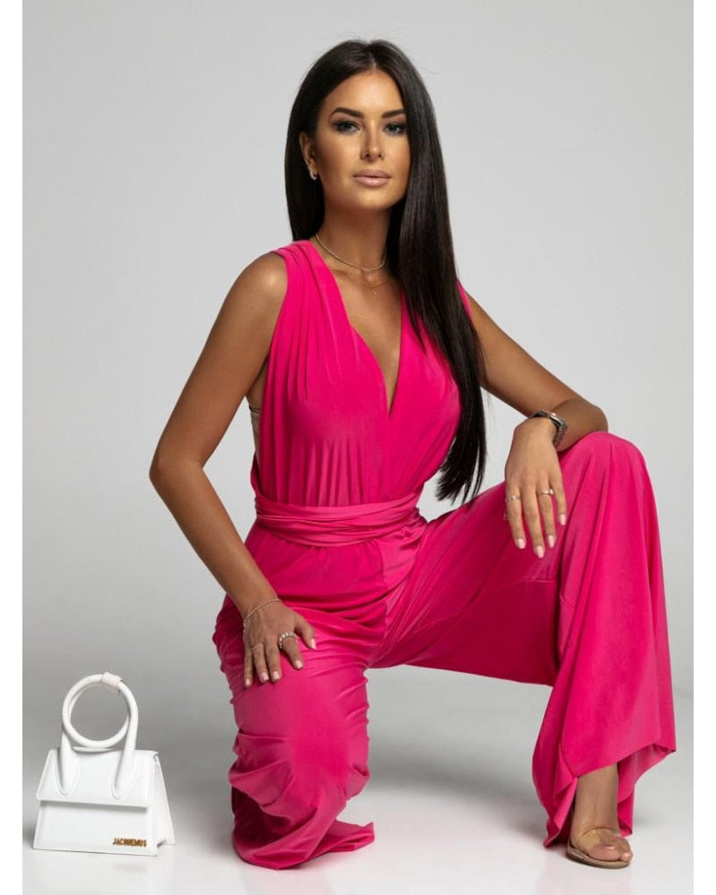 FlairFashion - Sleeveless Jumpsuit with V-Neckline