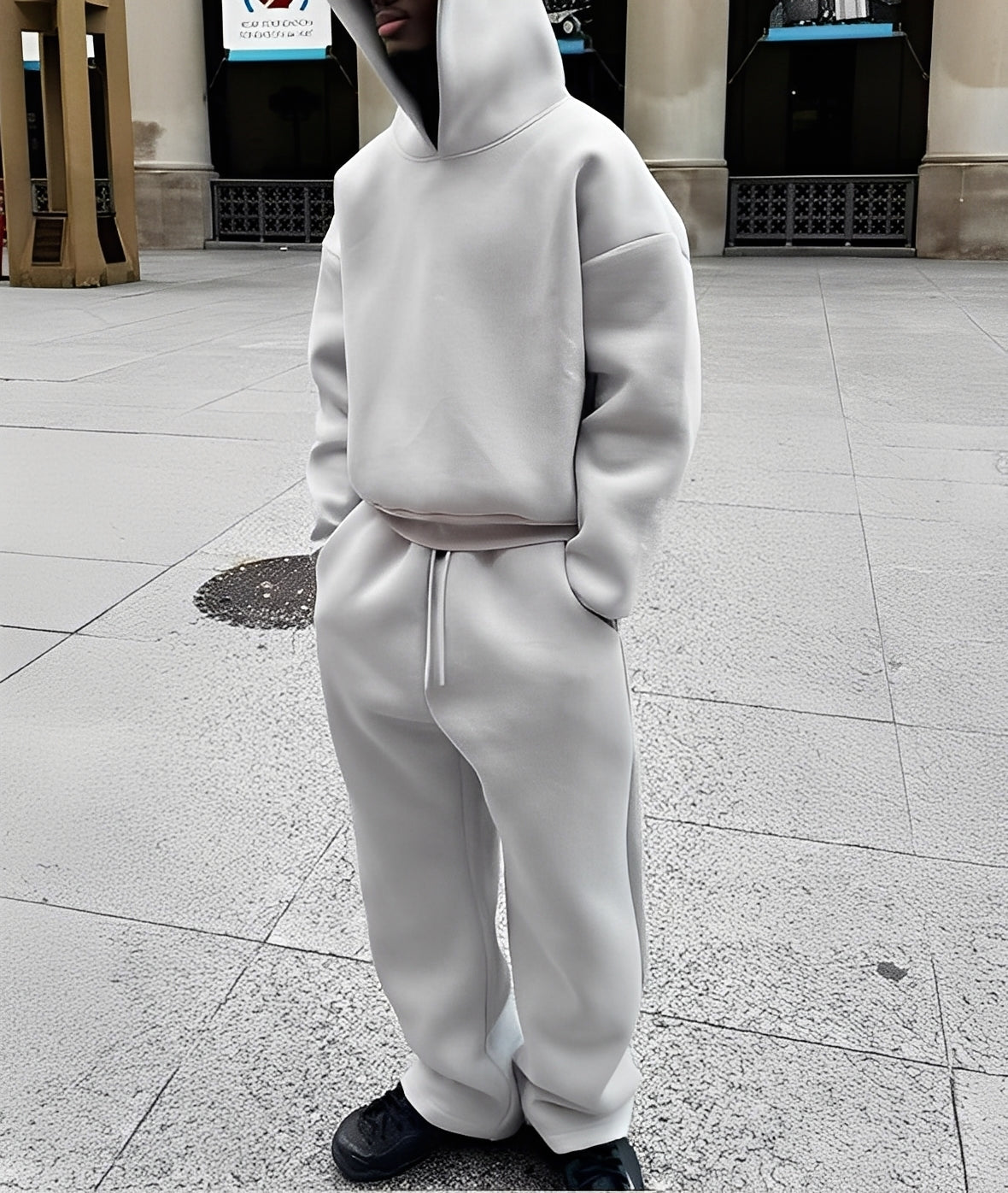 Marco - Comfortable set with oversized hooded sweatshirt for men