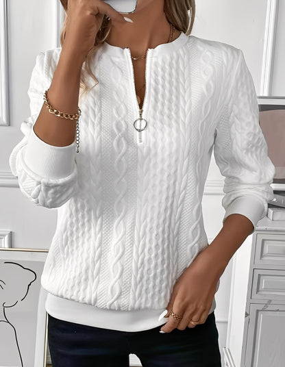 Davida - Stylowy, delikatny sweter damski z pikowaniem