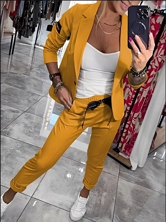 Kassandra - Stylowy dres dla kobiet