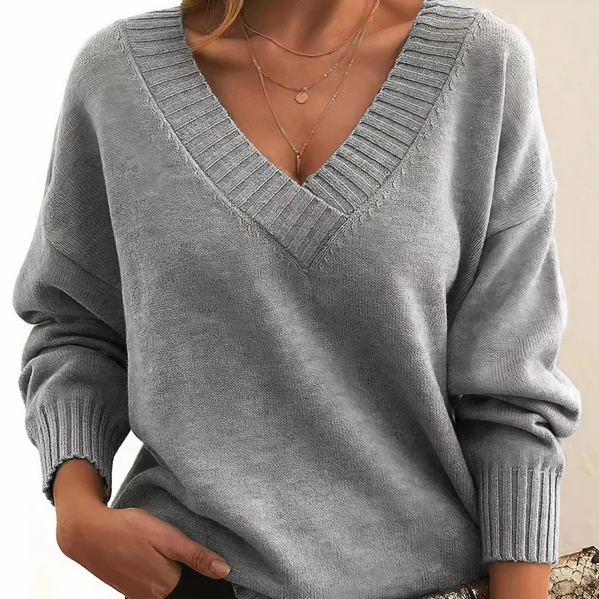 Herbst - Elegancki i ciepły sweter z dekoltem w serek