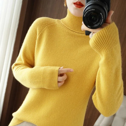 Softy - Cashmere Turtleneck Sweater made of Knit Fabric