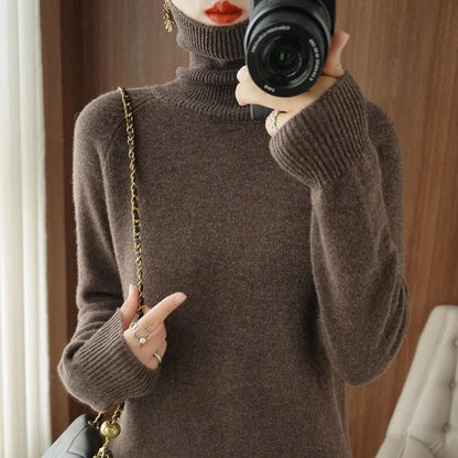Softy - Cashmere Turtleneck Sweater made of Knit Fabric
