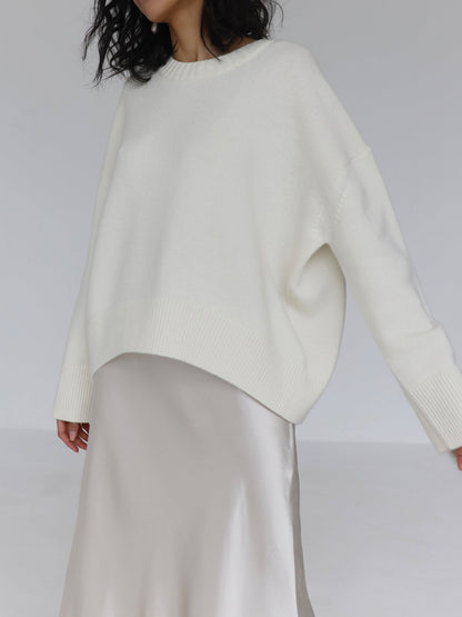 Amara – Oversize sweter „Cukrowa wata“
