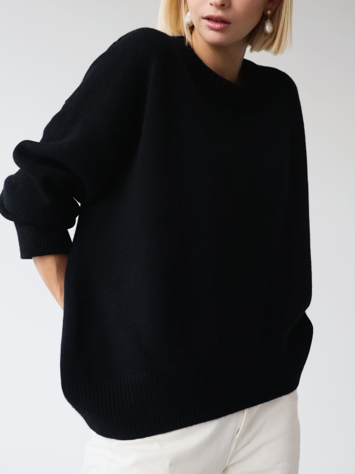 Amara – Oversize sweter „Cukrowa wata“