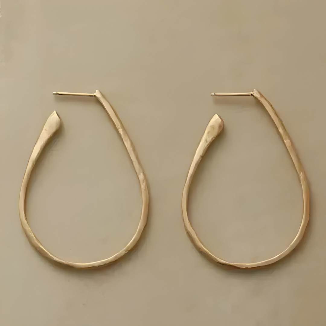 Livia – Eleganckie złote kolczyki vintage