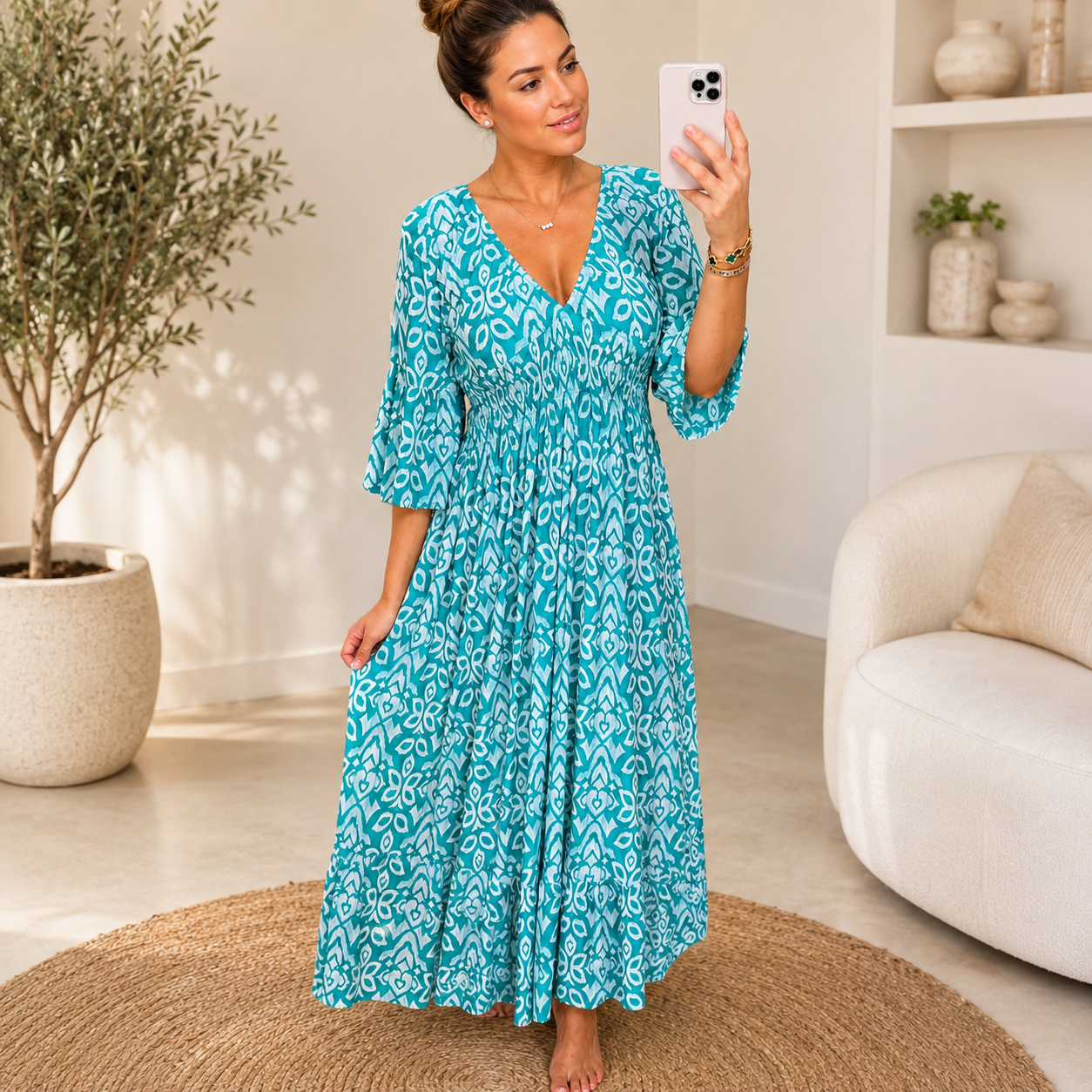 Yvonne - Elegancka sukienka z falbanami