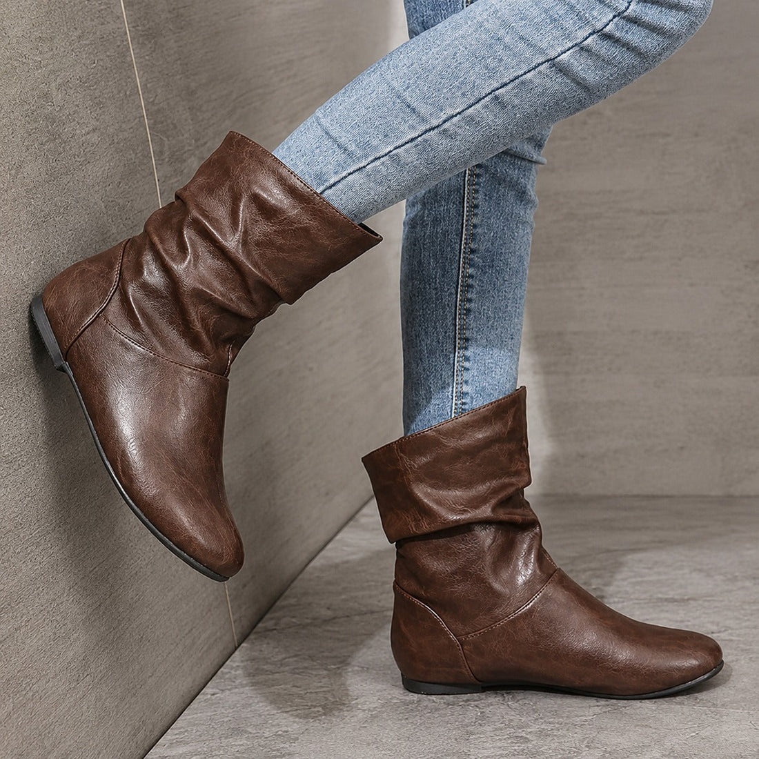 Hanna - Płaskie Botki w Stylu Retro