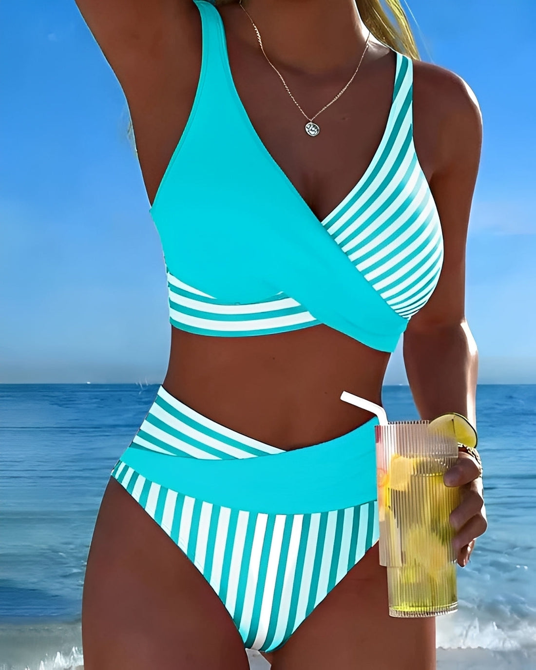 Bikini Damskie w Prążki – Stylowy Dwuczęściowy Strój Kąpielowy na Plażę i Basen