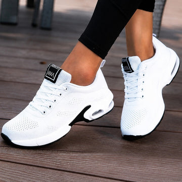Lina - Swobodne sneakersy z przewiewną amortyzacją