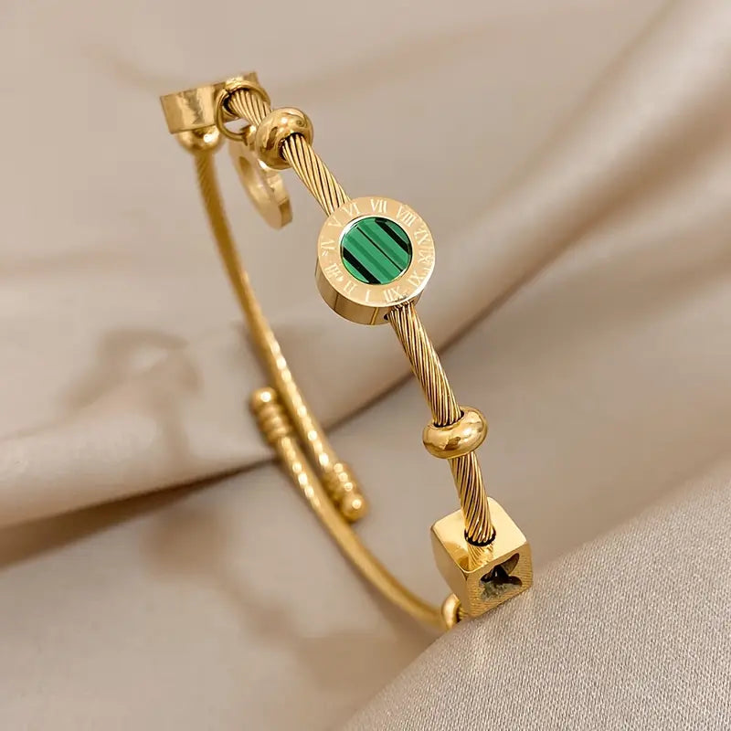 Rhian – Złota bransoletka sygnowana