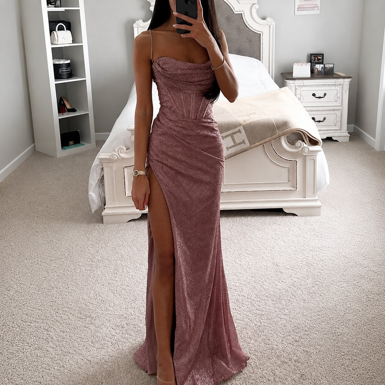 Alina - Elegancka sukienka gorsetowa