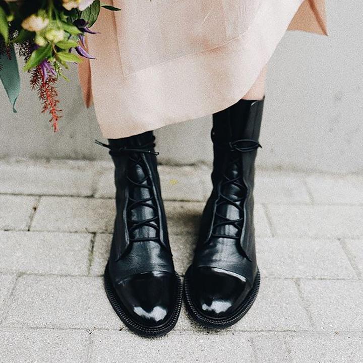 Hailey – Eleganckie botki z delikatnym obcasem
