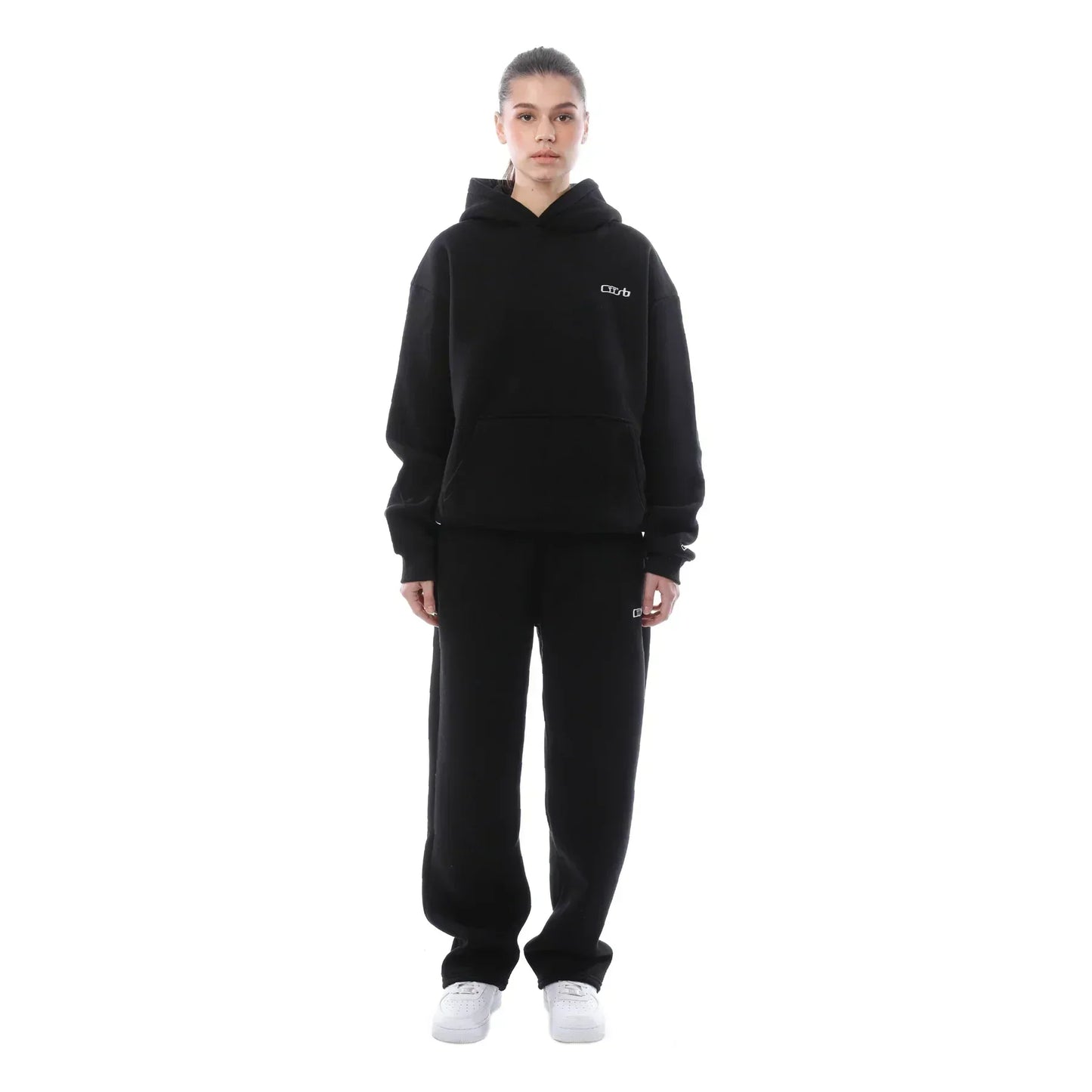 Jonas – Luźny dres w nowoczesnym stylu