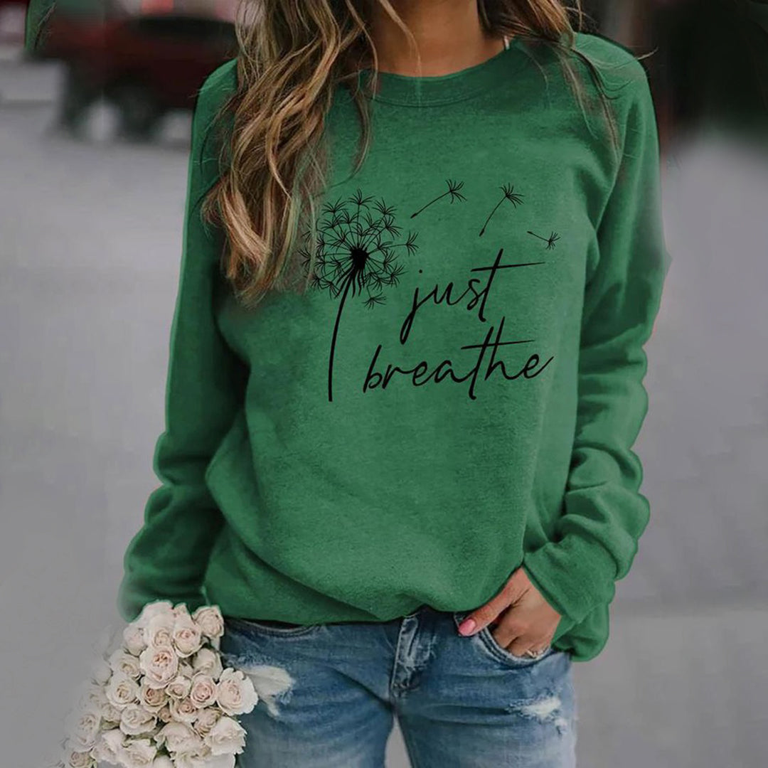 Bluza damska z motywem 'Just Breathe' - luźny krój, długie rękawy, okrągły dekolt