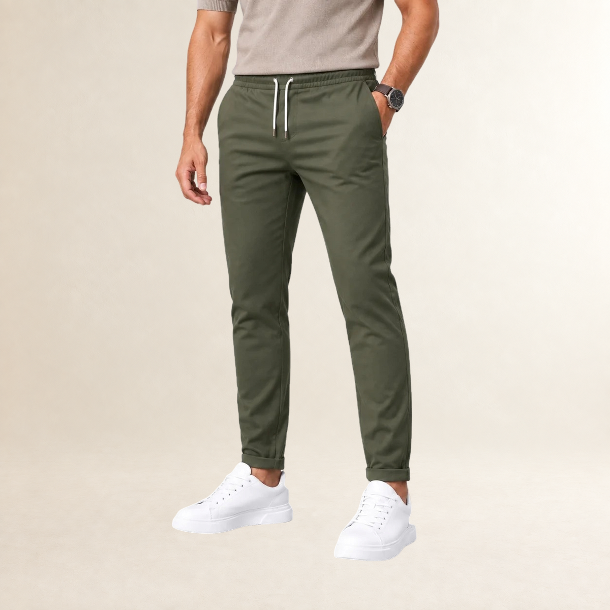 Męskie slim fit spodnie z regulowanym sznurkiem i zwężanymi nogawkami