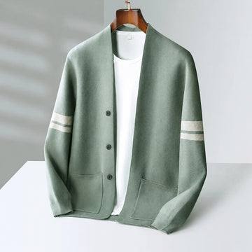 Sweter cardigan męski z guzikiem, kontrastowe paski i luźny krój