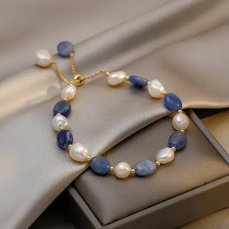 Kira – Elegancka bransoletka z perłami oceanu