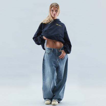 Modna bluza z kapturem – styl i komfort w jednym